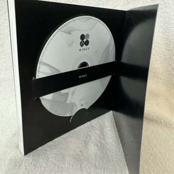 BTS Wings Album BUNDLE - Picture 5 of 6